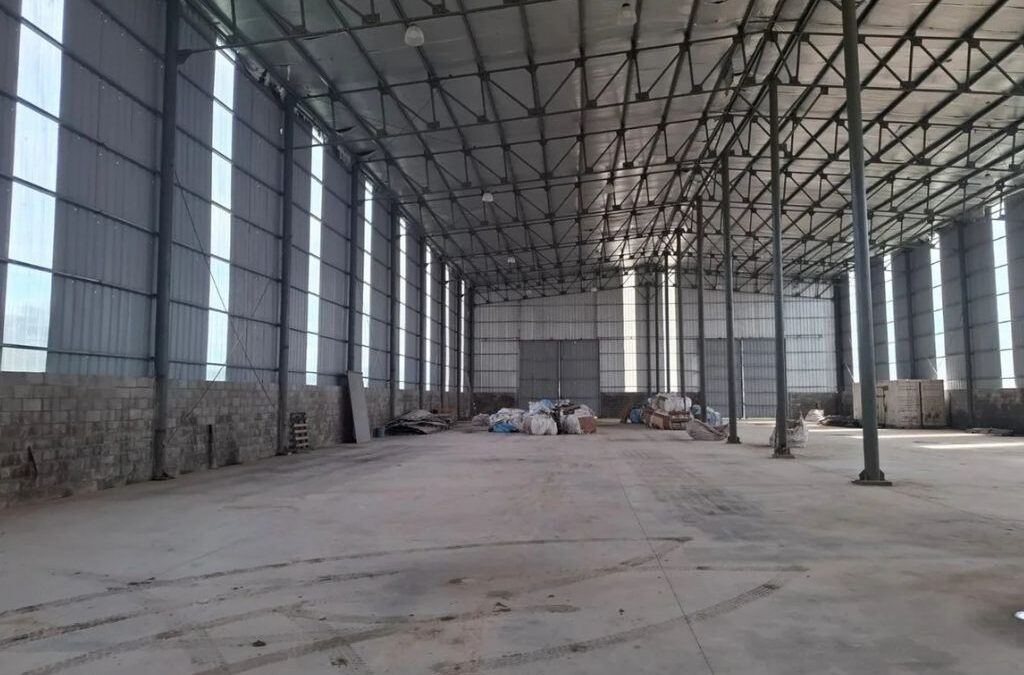 Oportunidad de Inversión: Dos Naves Industriales a Estrenar en Pilar